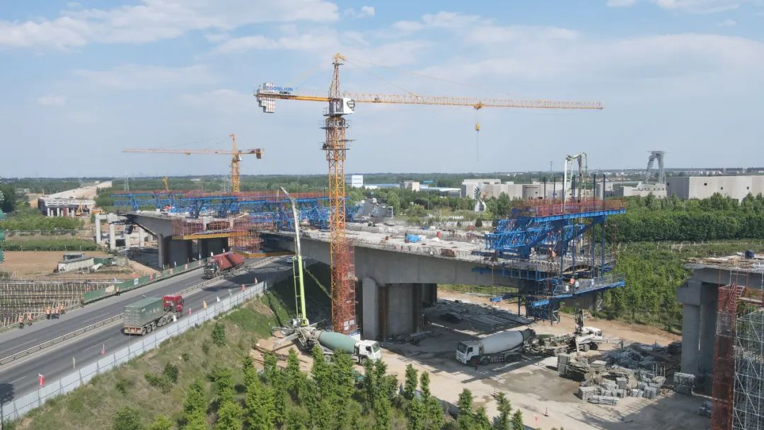 طريق ويفانغ تشينغداو السريع جسر ويهي Cantilever Form Traveler Project