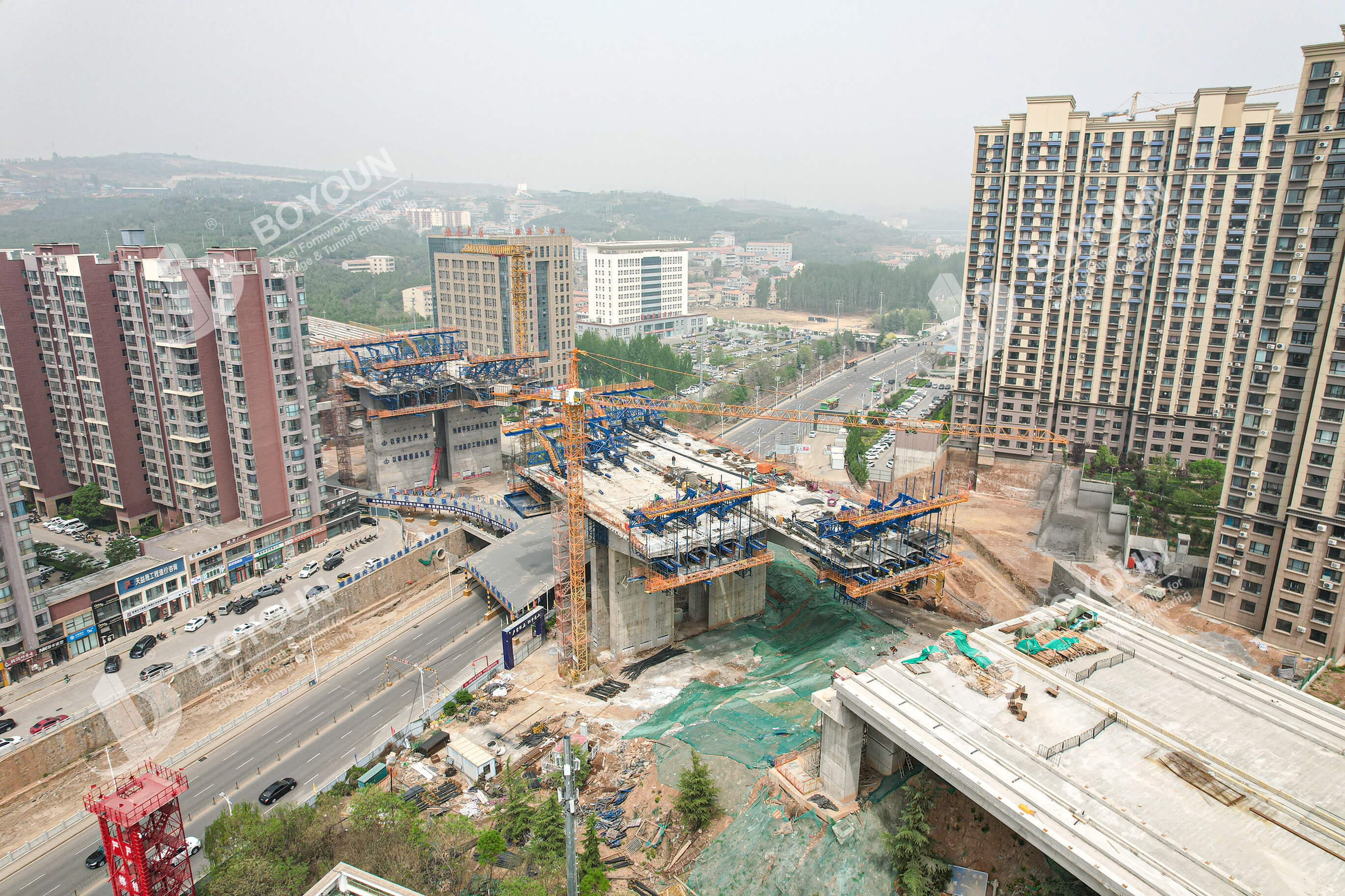 جسر كونلون Cantilever Form Traveler Project