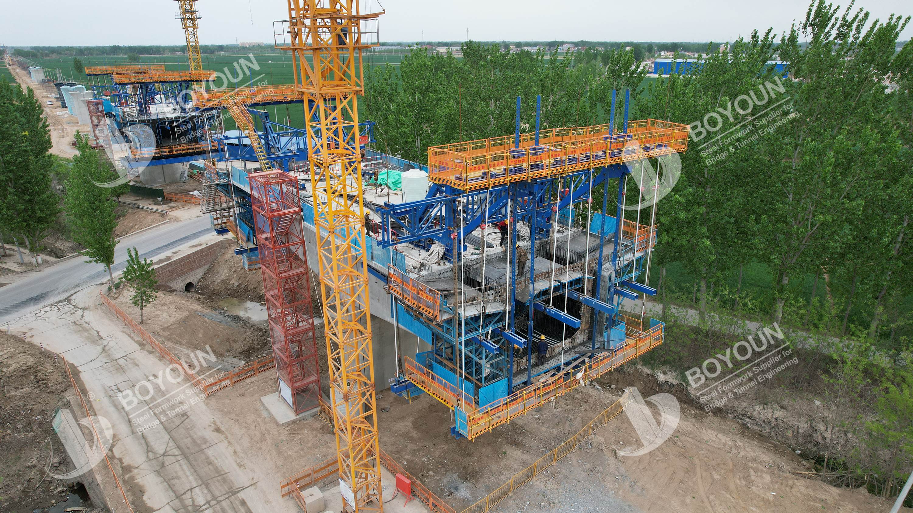 مشروع سكة حديد ميناء شيجياتشوانغ -هنغشوي -كانغتشو -هوانغهوا بين المدن