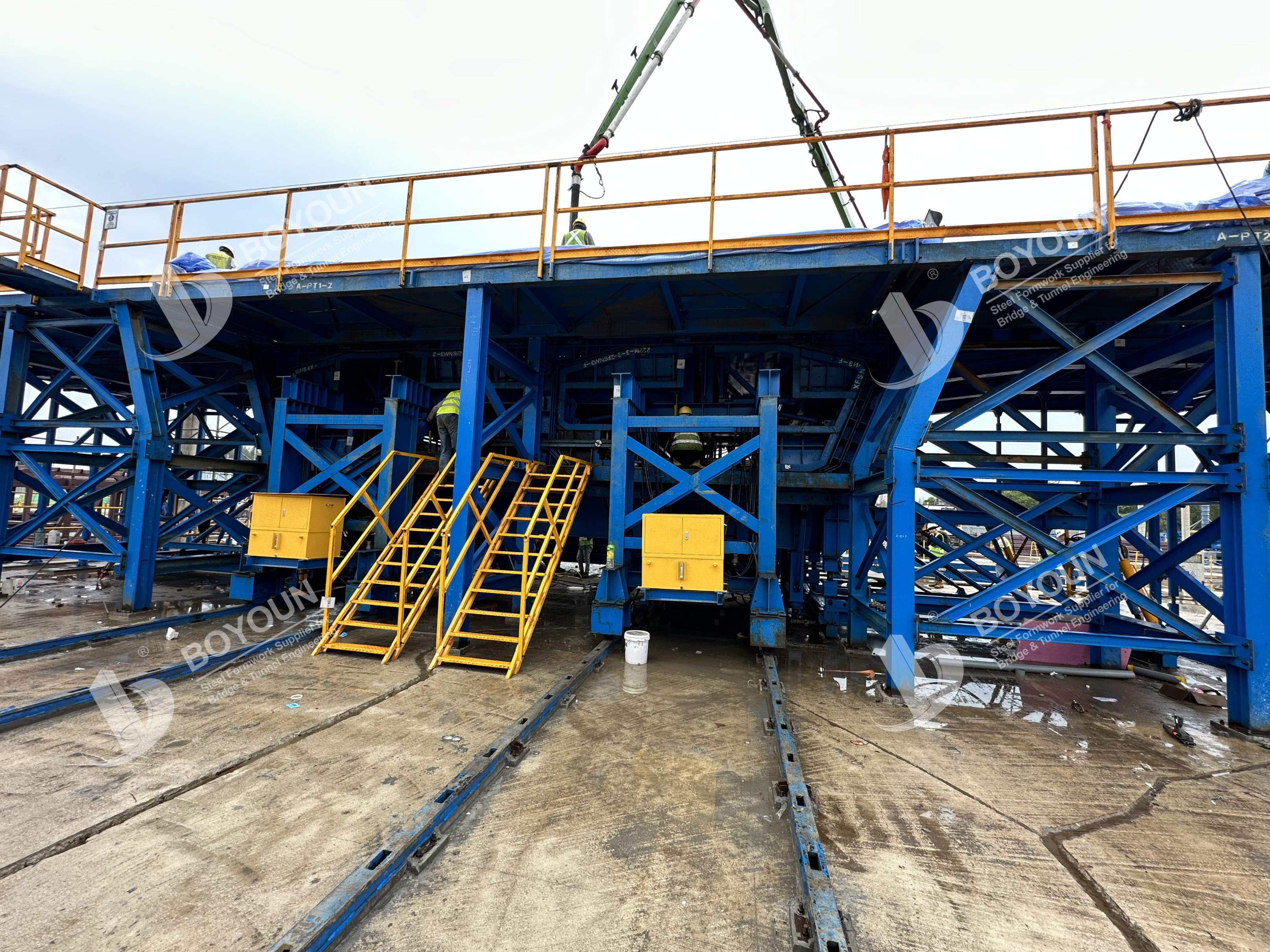 Application Guide of Bridge Segment Formwork in Bridge Construction (باللغة الإنجليزية)