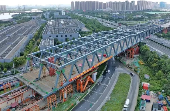 جسر تراس الصلب